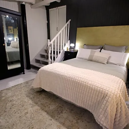 Masia Con Encanto En El Bosque A 10 Min De Girona Holiday home Celra